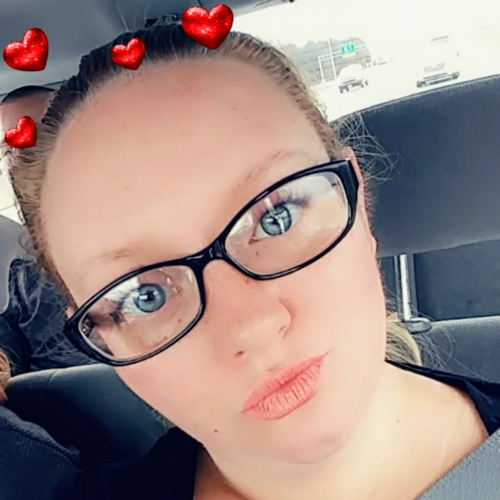 Meet your Posher, Stacy